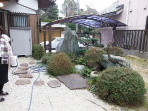 庭石 ガーデニング 庭作り 芝生 樹木 砂利販売なら庭園アドバイザーの当社へ 名古屋 知多 半田